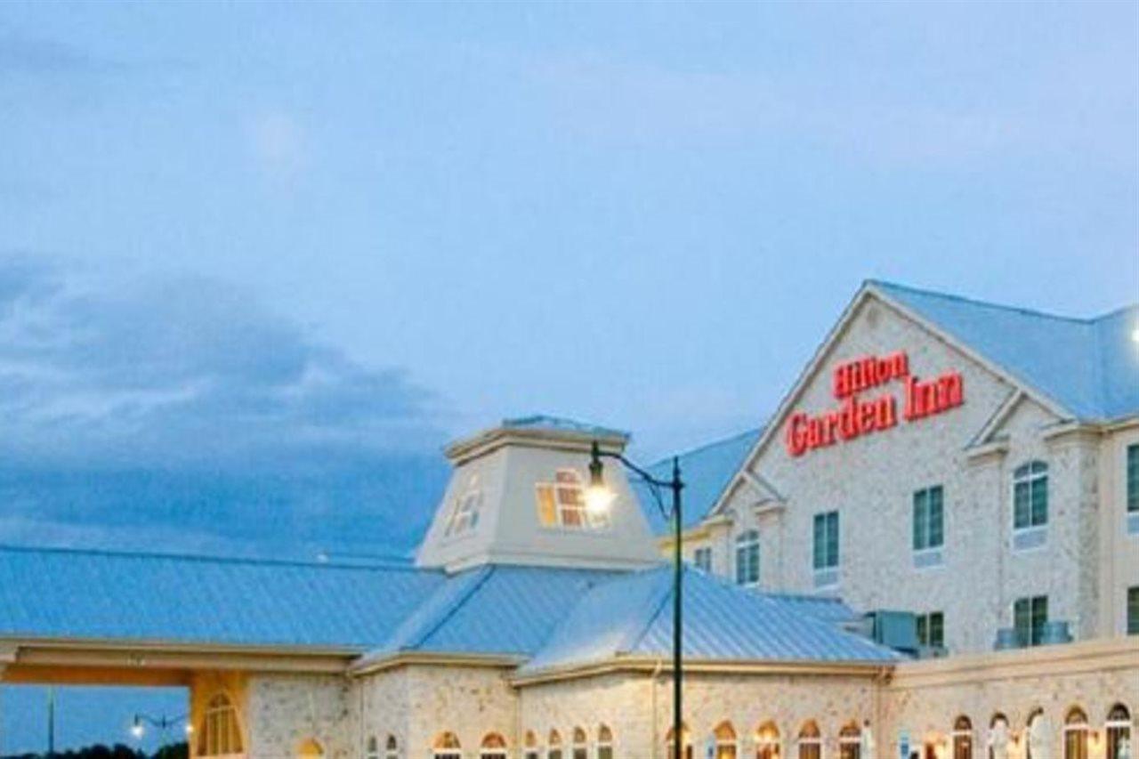 Hilton Garden Inn Granbury Exteriör bild