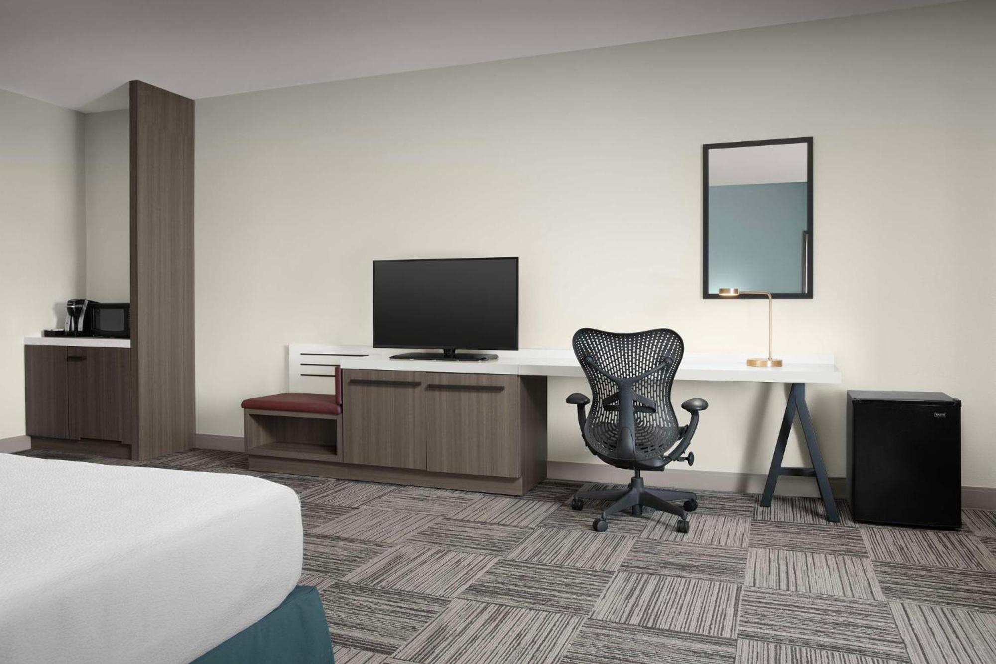 Hilton Garden Inn Granbury Exteriör bild