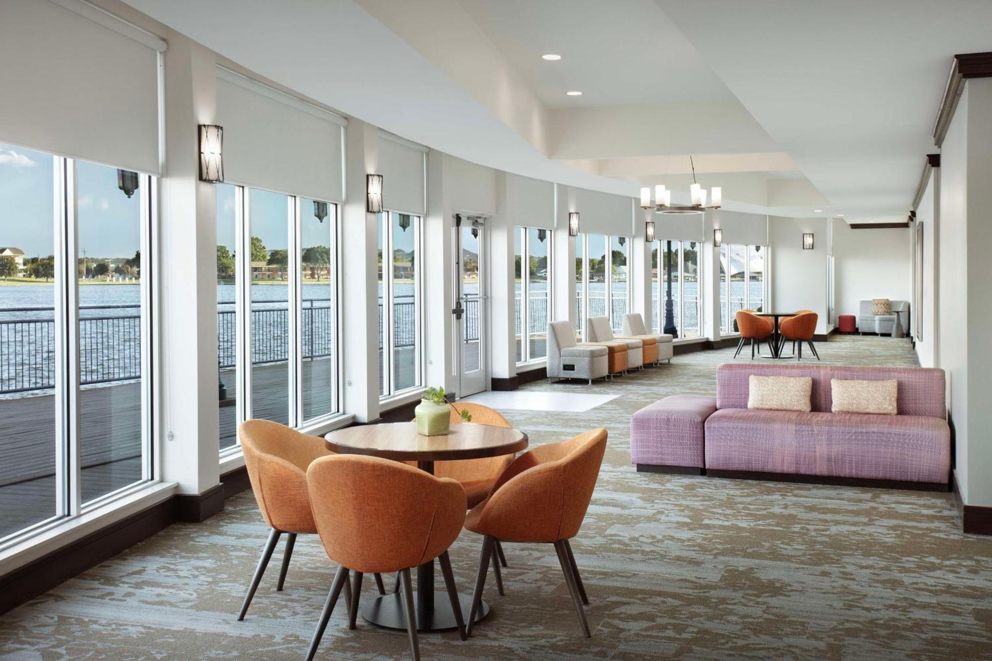 Hilton Garden Inn Granbury Exteriör bild