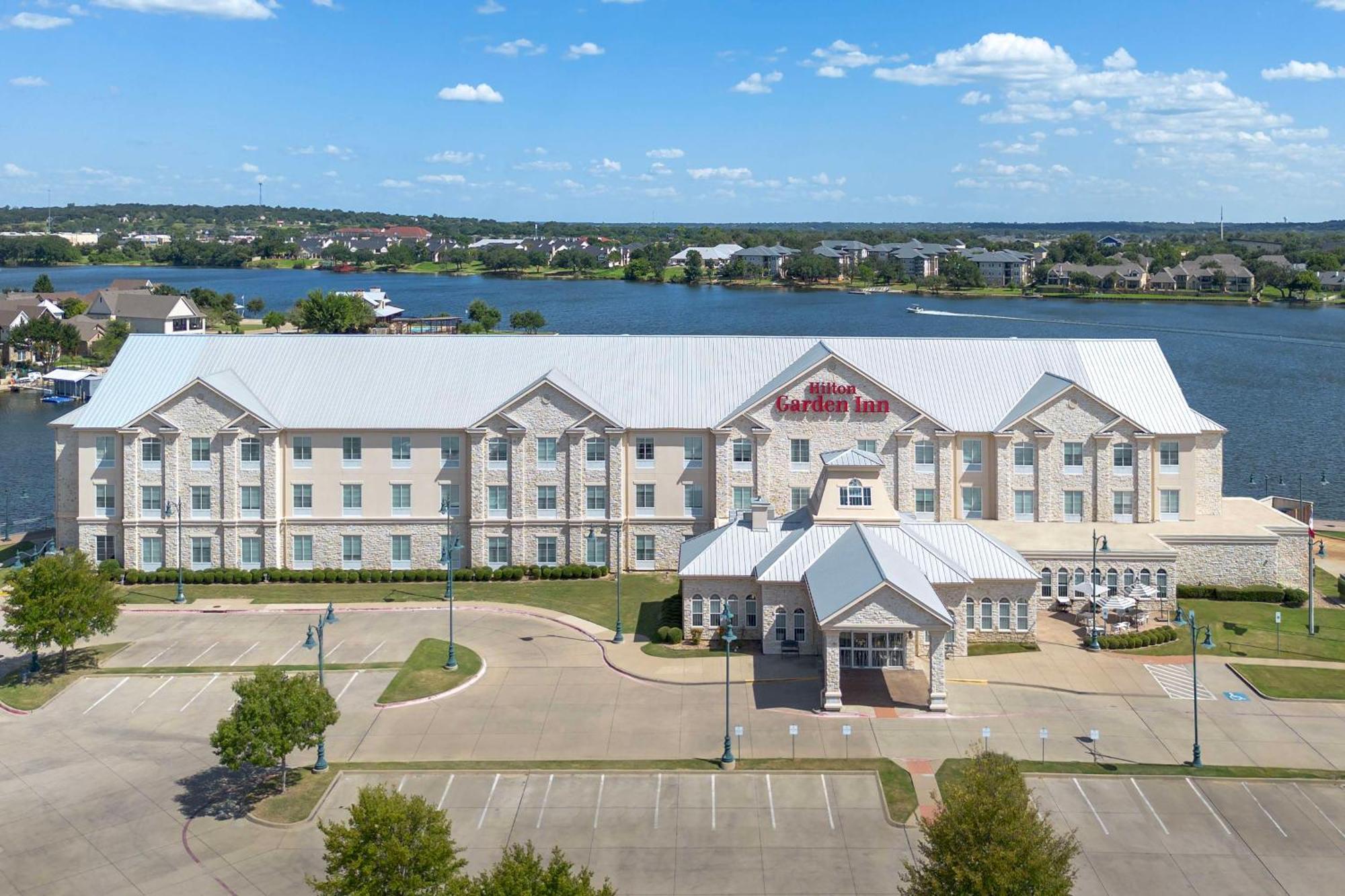Hilton Garden Inn Granbury Exteriör bild