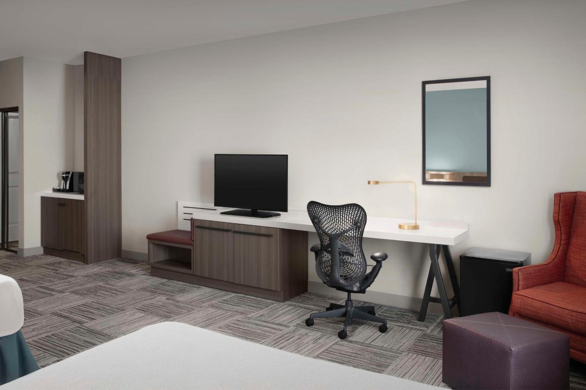 Hilton Garden Inn Granbury Exteriör bild