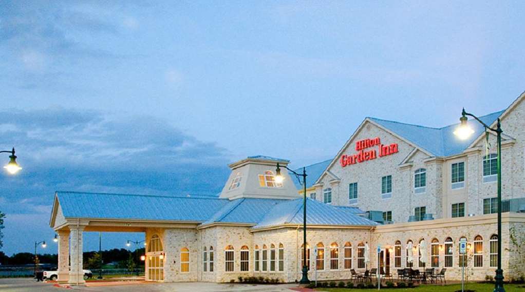 Hilton Garden Inn Granbury Exteriör bild