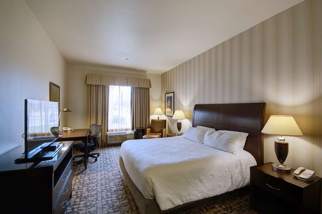 Hilton Garden Inn Granbury Rum bild